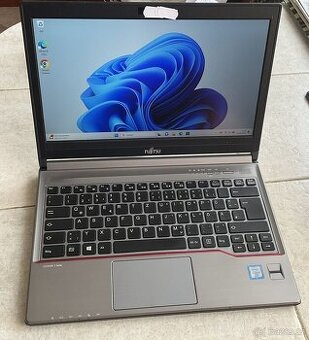 Fujitsu Lifebook E736