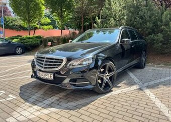 Mercedes-Benz E200 BlueTEC