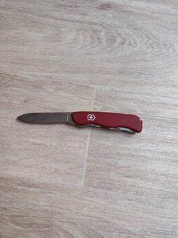 Švýcarský nůž Victorinox Forester Red