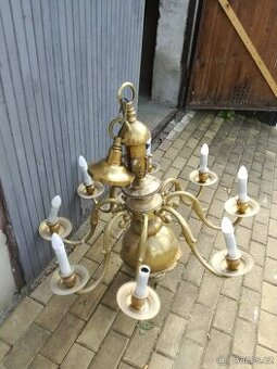 STAROZITNY VELKY MOSAZNY LUSTR 17.TI STOLETI