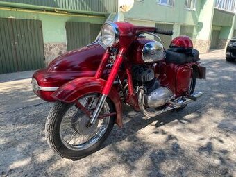 Jawa 350  dobrom stave