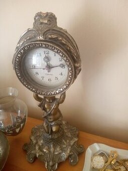 Retro hodiny