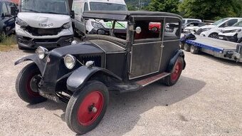 Tatra 12