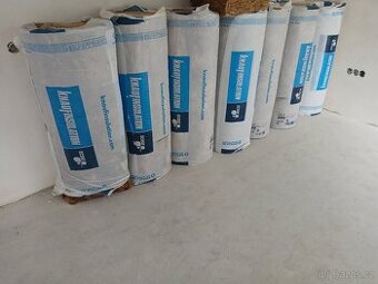 Knauf Unifit 033, síla 200mm, 6,5 rolí