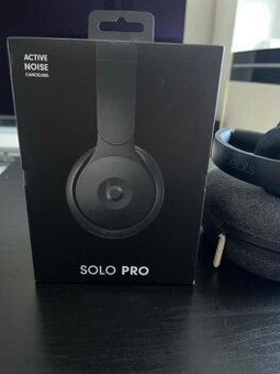 Bezdrátová sluchátka Beats Solo Pro