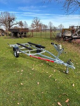 Lodní přívěsný vozík Temared Jet