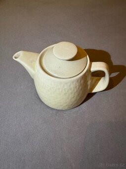 Porcelánový džbánek, konvička, cca 300-400 ml