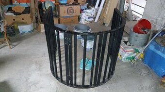 Zábrana ke krbu / kamen