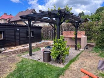 Dřevěná designová pergola