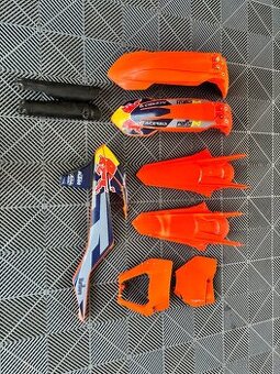 Plasty na Ktm