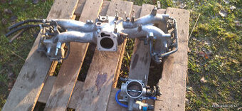 Sání a škrtící klapka suabaru EJ201