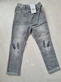 Nové dětské džíny Next vel.110