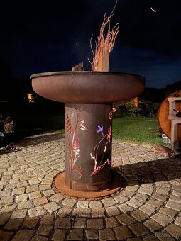 Venkovní, zahradní Gril corten