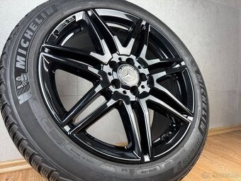 Originál zimní sada Mercedes V AMG W447 R19