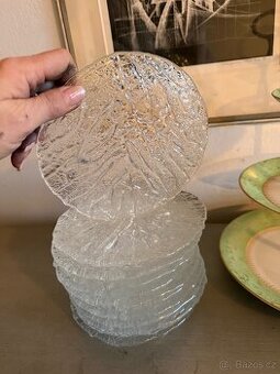 Sklenene dezertni talirky 12 kusu