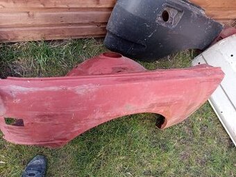 Přední blatník na Wartburg 353