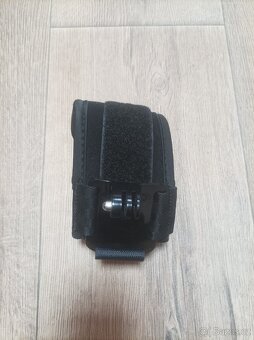 Popruh k uchycení kamery na paži Insportline
