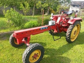 Prodám traktor RS-09