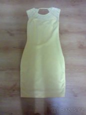 Žluté šaty s kamínky, vel. 36