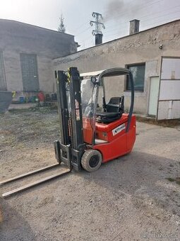 Elektricky vysokozdvižný vozik BT 1500 kg