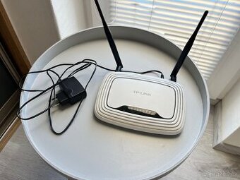 Router TP-LINK TL-WR841ND