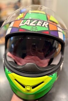 Integrální moto přilba  Laser vel.S