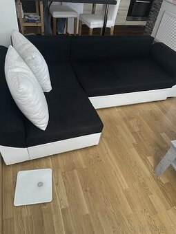 za odvoz. Rozkládací rohová sedačka l+p