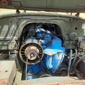 Prodam pragu v3s s hydraulickou rukou