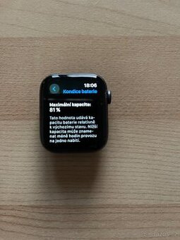 Apple Watch SE 44mm, Space Gray