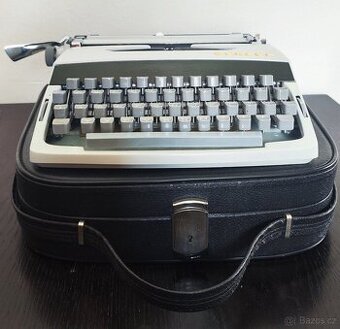 RETRO PSACÍ STROJ CONSUL – PLNĚ FUNKČNÍ + DOKLADY + KUFŘÍK