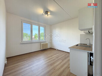 Pronájem bytu 1+kk, 18 m², Karlovy Vary, ul. Fibichova - 1