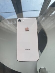 iPhone 8 64gb