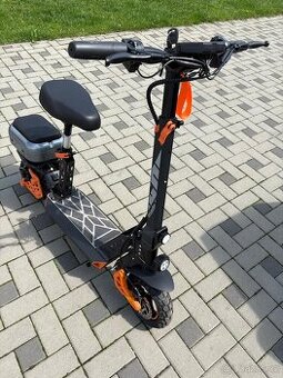 Elektro koloběžka Hecht