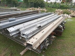Prodám v perfektním stavu použita svodidla. nosnost 75kg