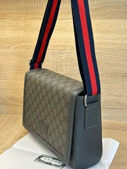 Gucci taška GG Supreme - 1
