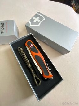 Victorinox Autumn spirit