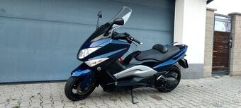 Yamaha tmax