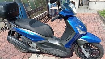 Piaggio Beverly 350
