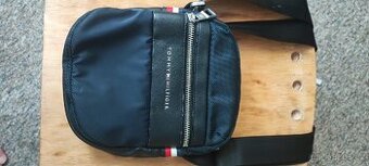 Stylová pánská crossbody taška Tommy Hilfiger
