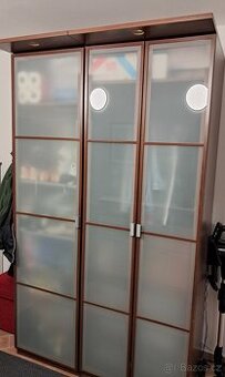 Šatni skříň Ikea ZA ODVOZ