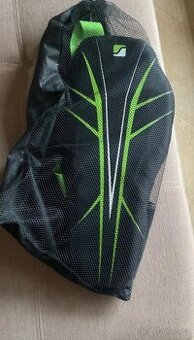 Chránič páteře zn.Stuf, vel.S, 140-152cm,TOP STAV