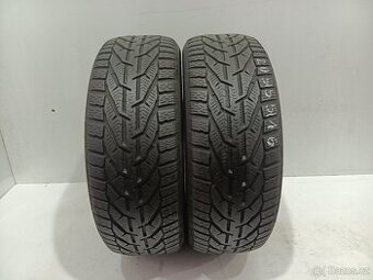 2ks zimní pneu 205/55/16 Kormoran