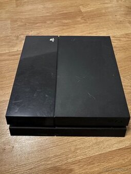 Ps4 ,dva ovladače + 5x hra