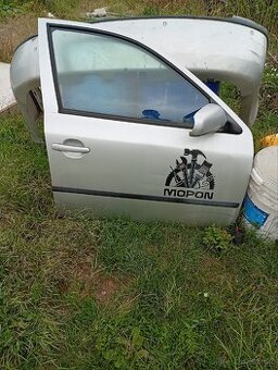 Škoda Octavia 1 combi přední pravé dvere