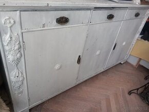 Komoda z masivu, starožitna, vyrobena na zakázku, z 20.let