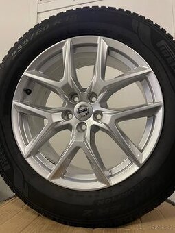 Orig zimni Alu Volvo XC60 r18 235/60/18 95% dot24