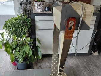 Vibrační pás, plošina