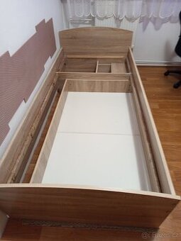 Jednolůžkova postel