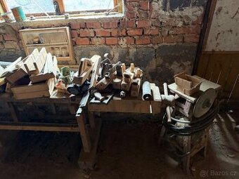 mix - autogen, jeřáb, ponk, hoblíky, láhve