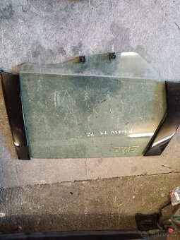 Okno Peugeot 308 sw t9